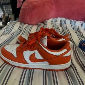 Orange dunk low